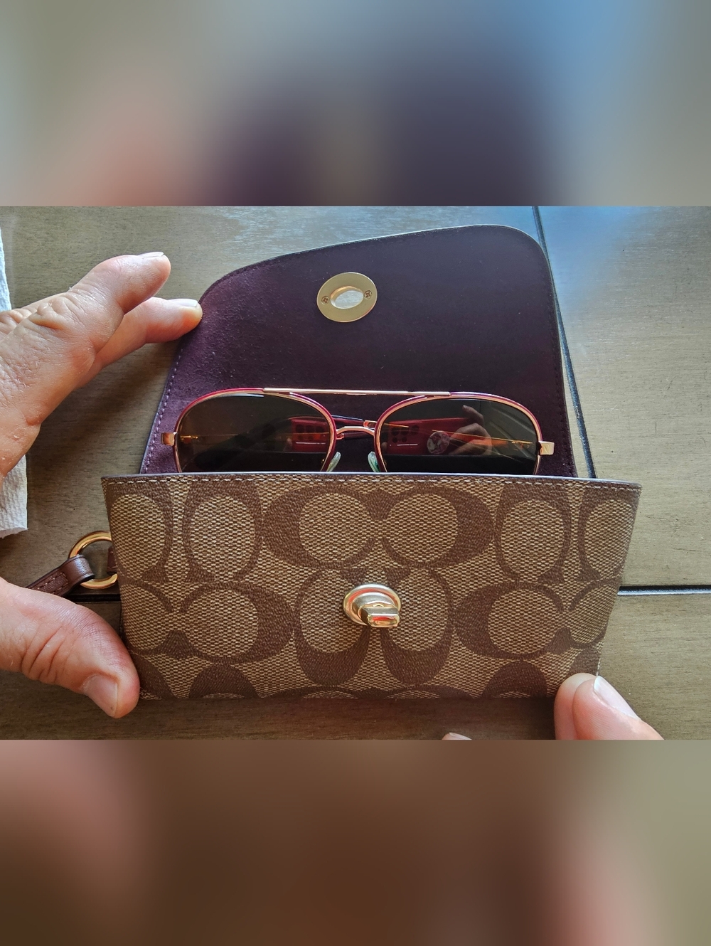 COACH Eyeglasses/Sunglasses Case - Turn-Lock Style - Picture 11 of 13